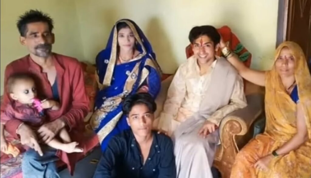 dhirendra krishna shastri family